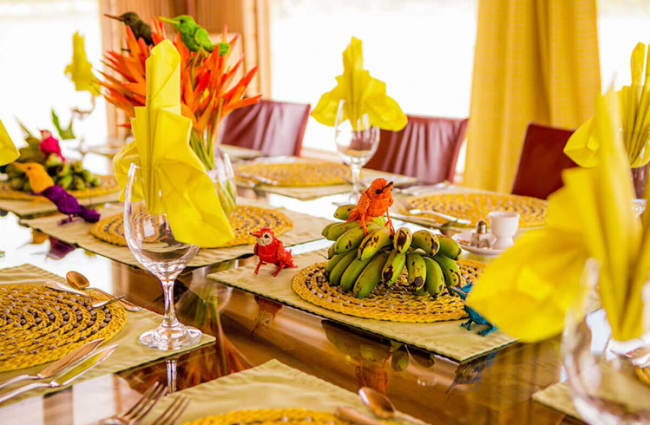 Delfin Cruise Dining Room